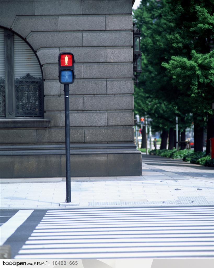 太阳能路灯蓄电池